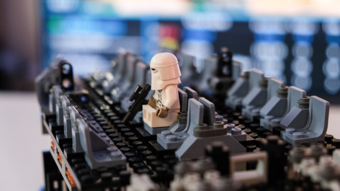 Viele Sitze f&uuml;rs Imperium. (Bild: Oliver Nickel/Golem.de)